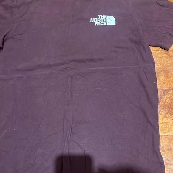 The North Face T-shirt - Picture 8 of 10